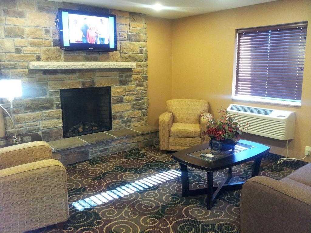 Cobblestone Inn & Suites - Hartington Exterior foto